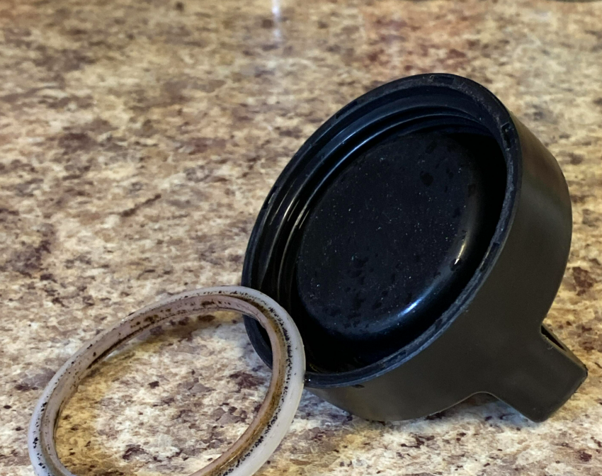How to Remove Smell From Rubber Seal